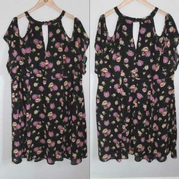 Torrid Floral Chiffon Cold Shoulder Dress H10671 - Picture 11 of 12